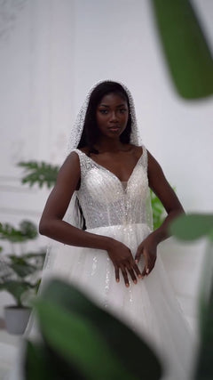 G21-068A - Ivoren elegante prinsessenbruidsjurk - Gelinlik21