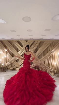 G21-132A - Karmozijnrode elegante prinsessenbruidsjurk - Gelinlik21